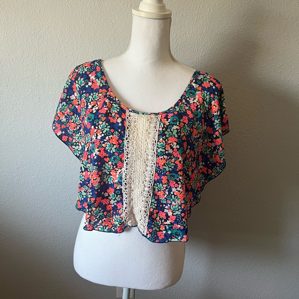 Charlotte Russe Floral Cropped Flowy Top with Embroidery